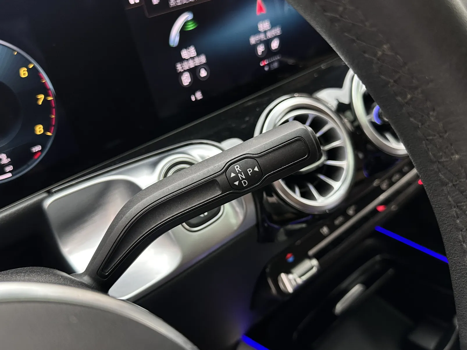 Mercedes-Benz GLB, 2022 18