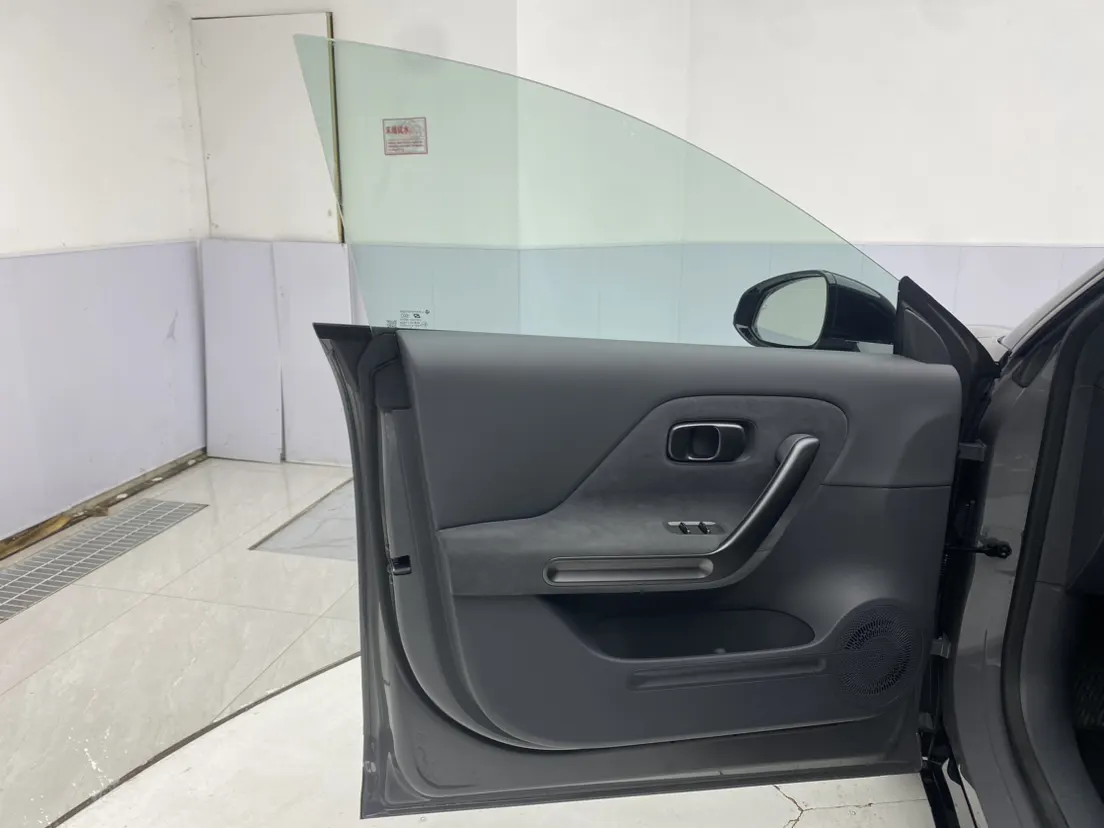 Leapmotor Lafa5, 2025 17
