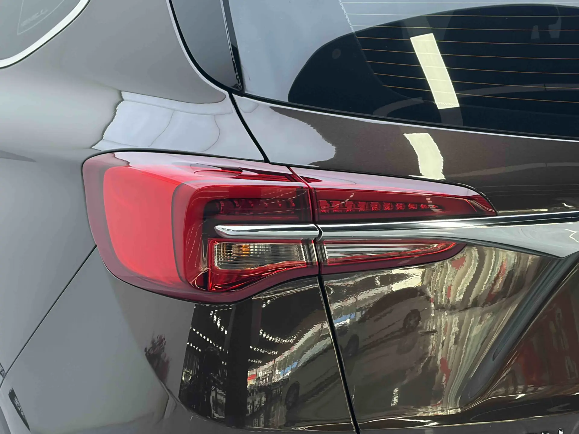 Buick Envision, 2021 22