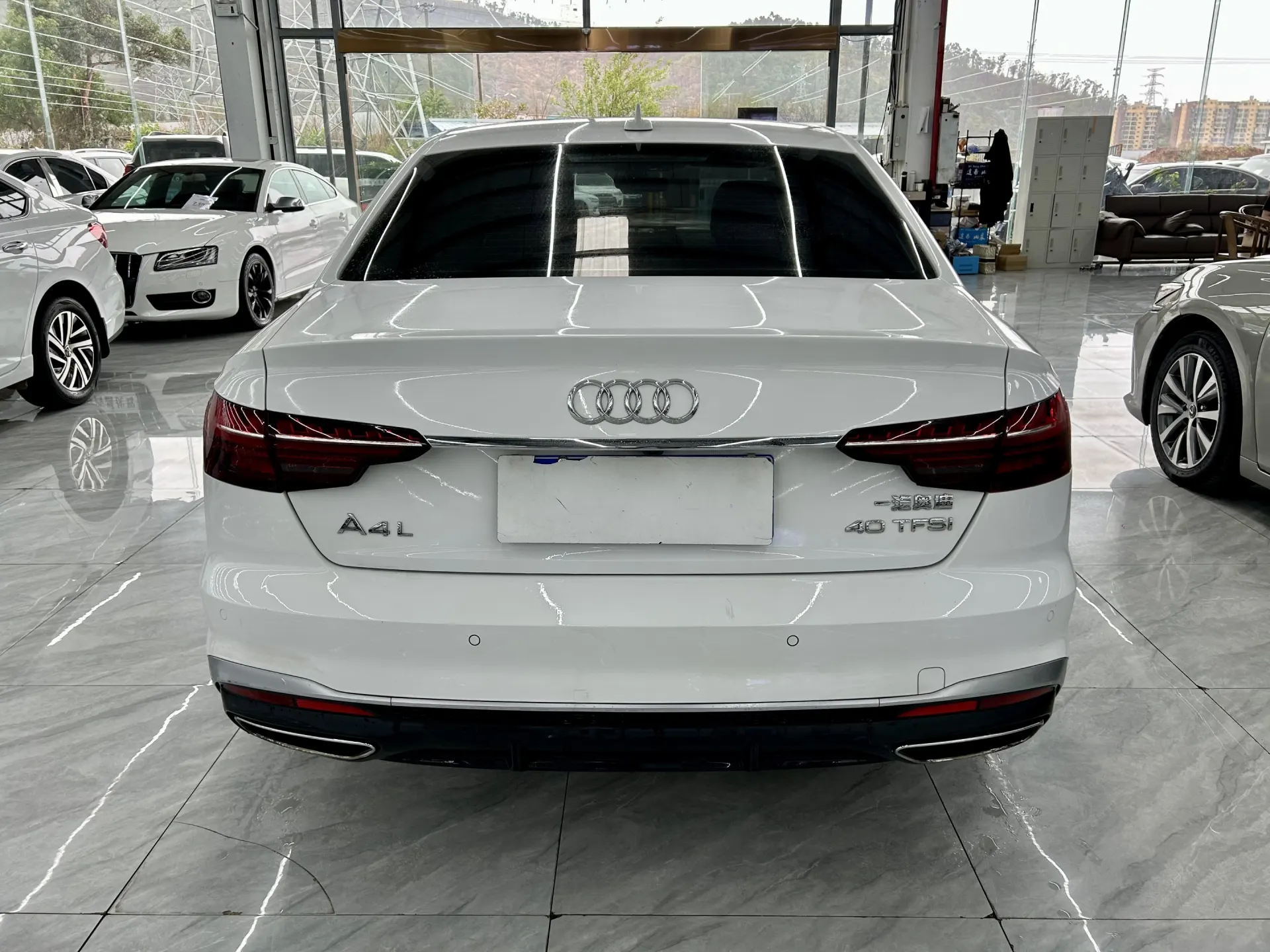 Audi A4L 40 TFSI, 2022 все фото