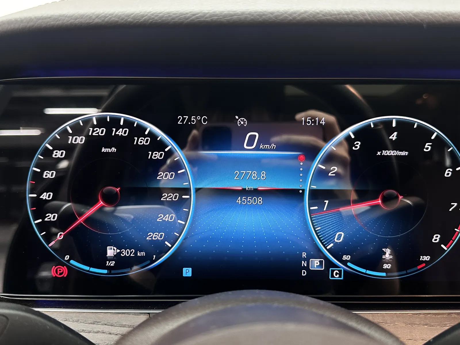 Mercedes-Benz E 300 L, 2021 14