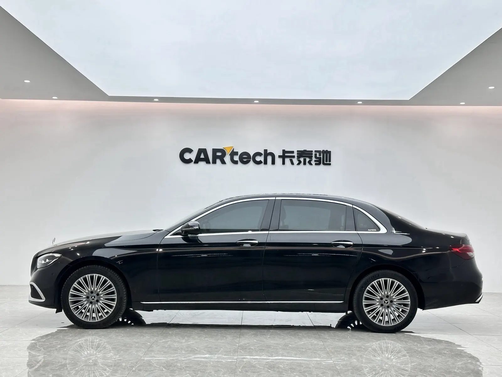 Mercedes-Benz E 300 L, 2022 2