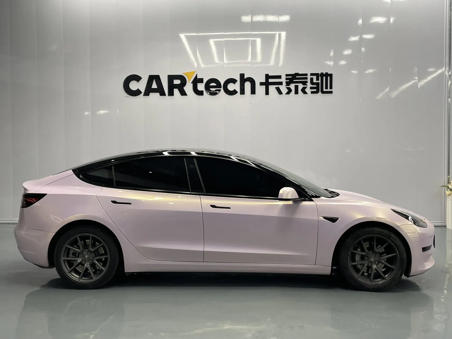 Tesla Model 3, 2021 4