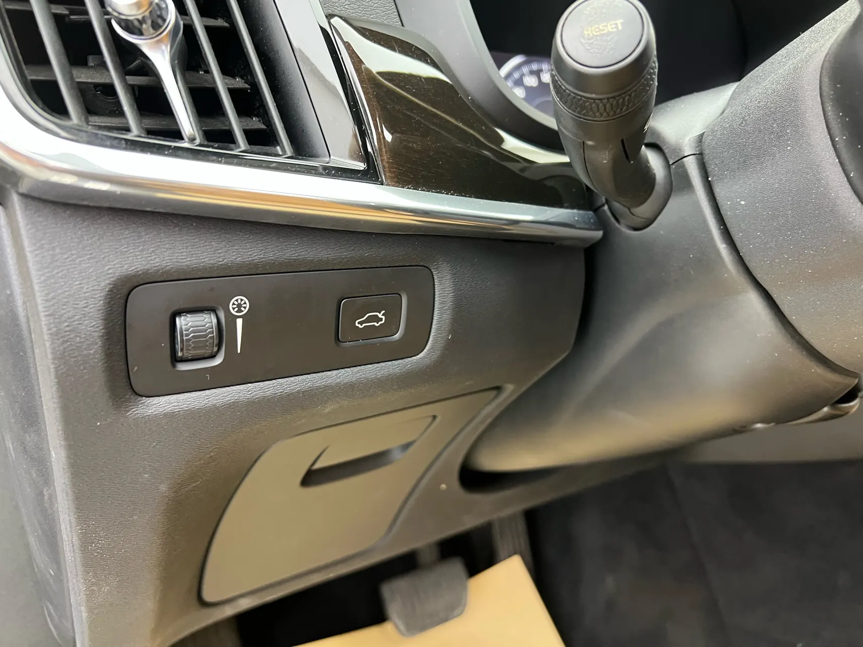 Volvo S90, 2018 33