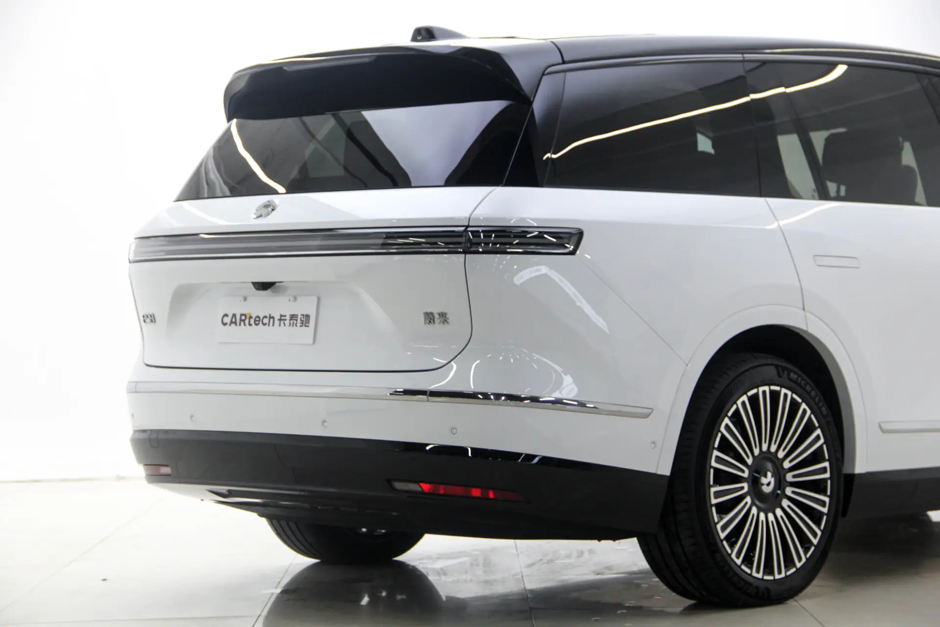 NIO ES8, 2025 4