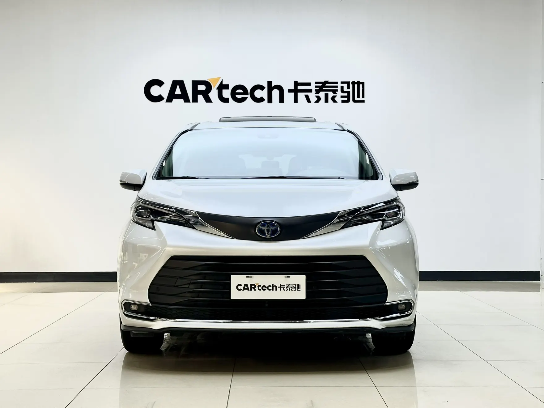 Toyota Sienna, 2024 2