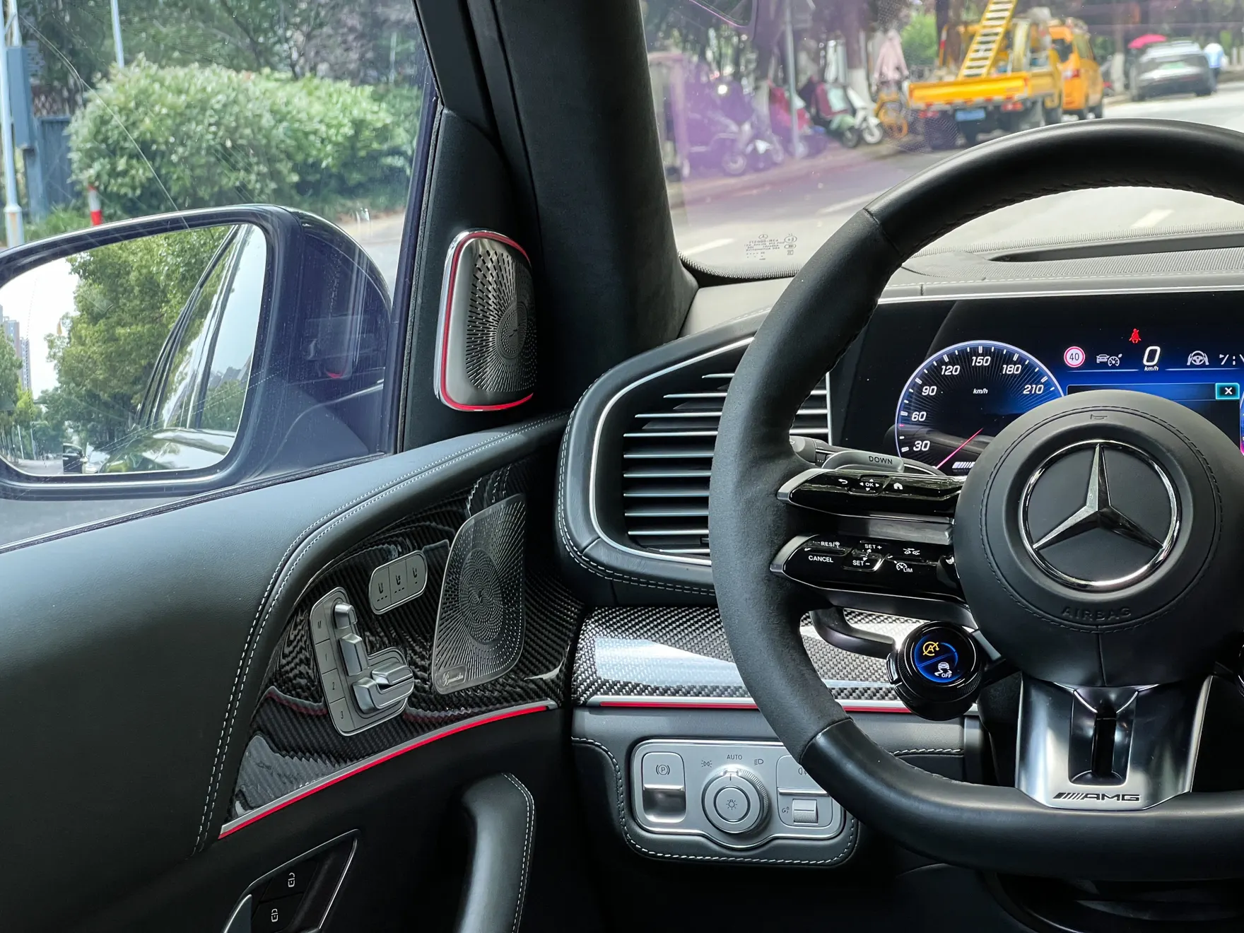 Mercedes-Benz GLS 63 4MATIC, 2024 10