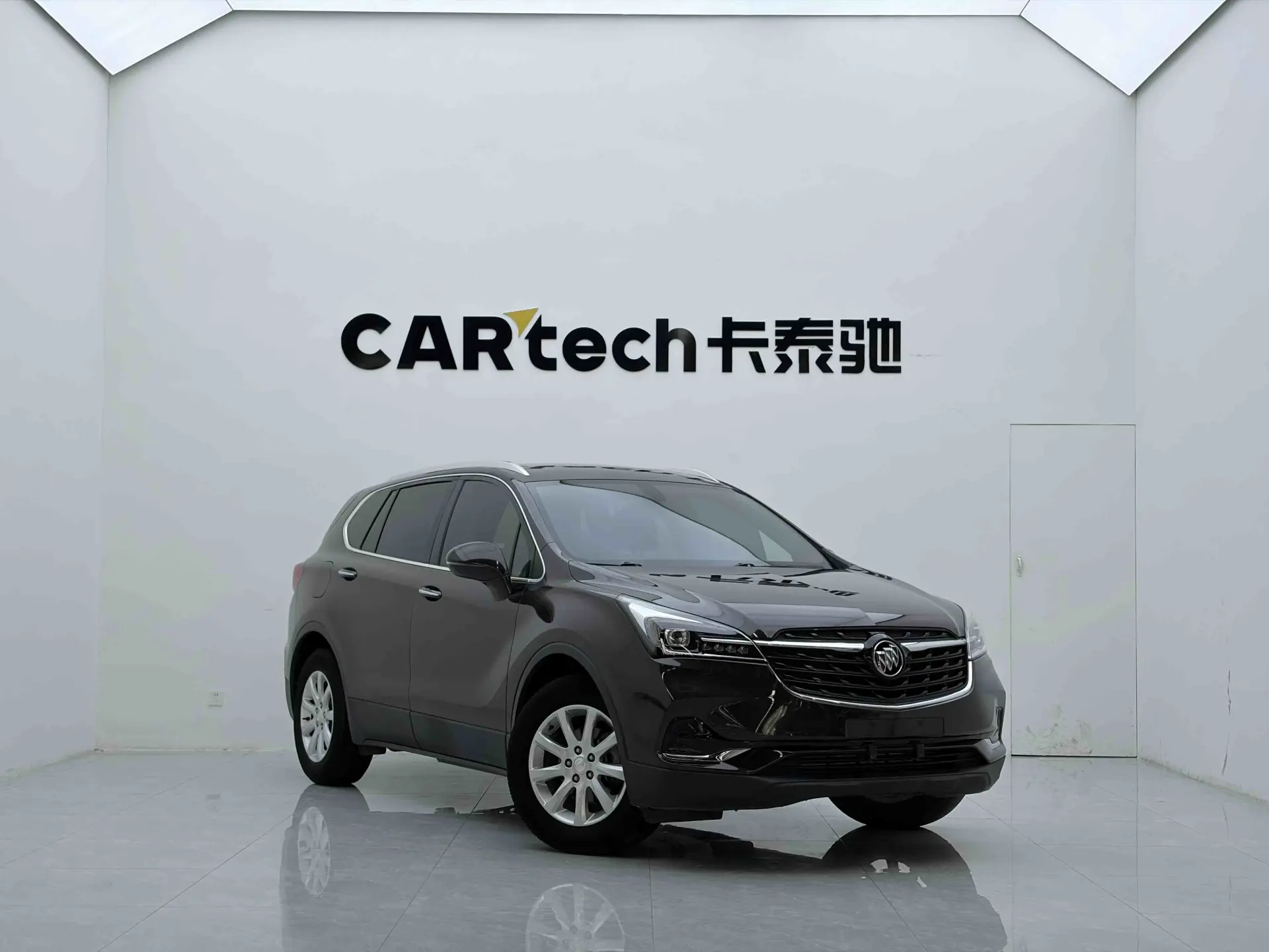 Buick Envision, 2021 3