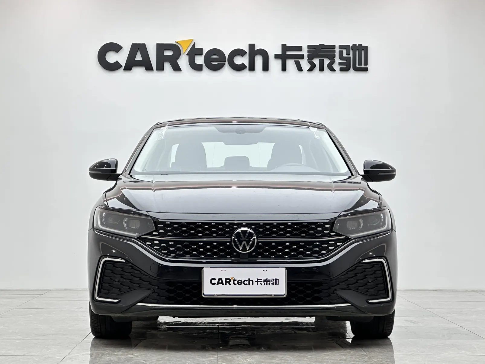 Volkswagen Passat, 2023 7
