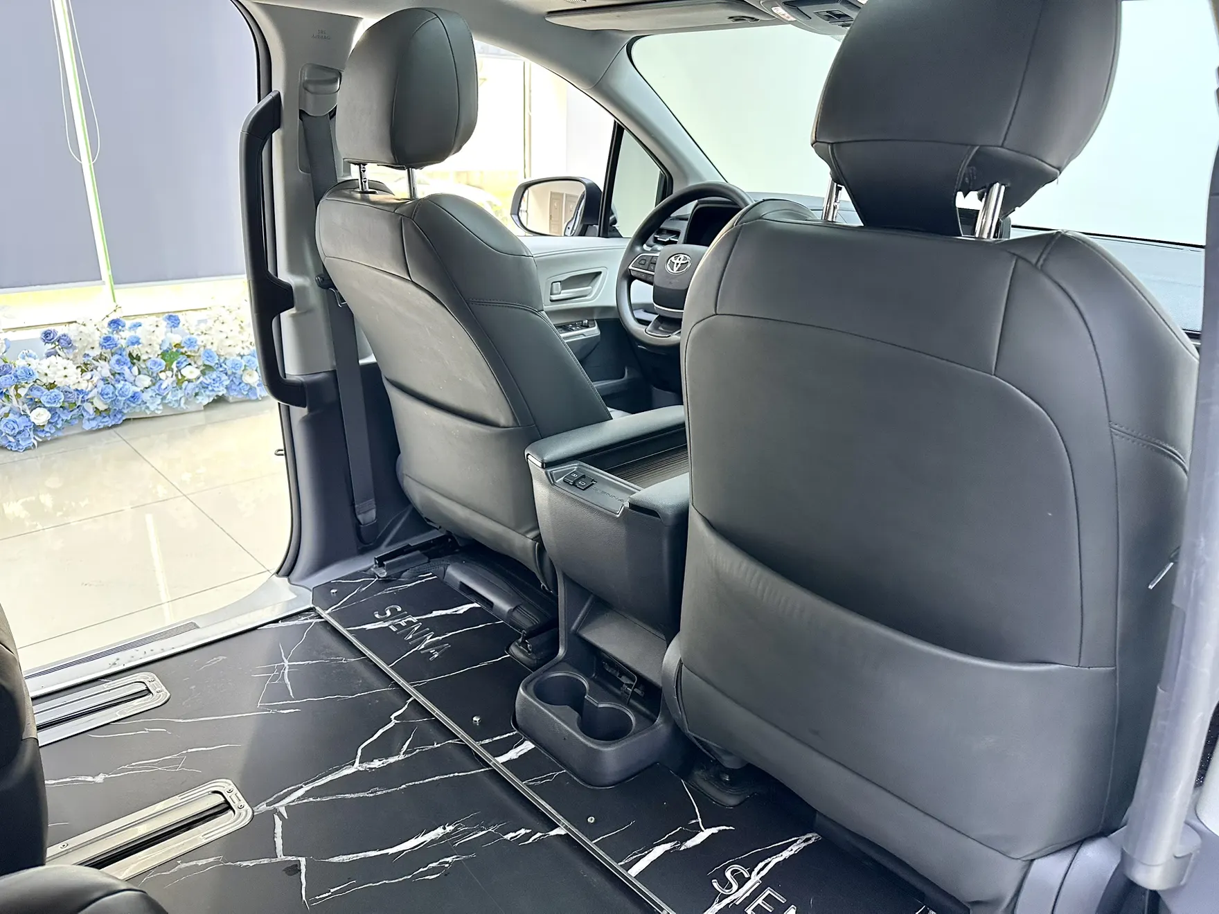 Toyota Sienna, 2024 18