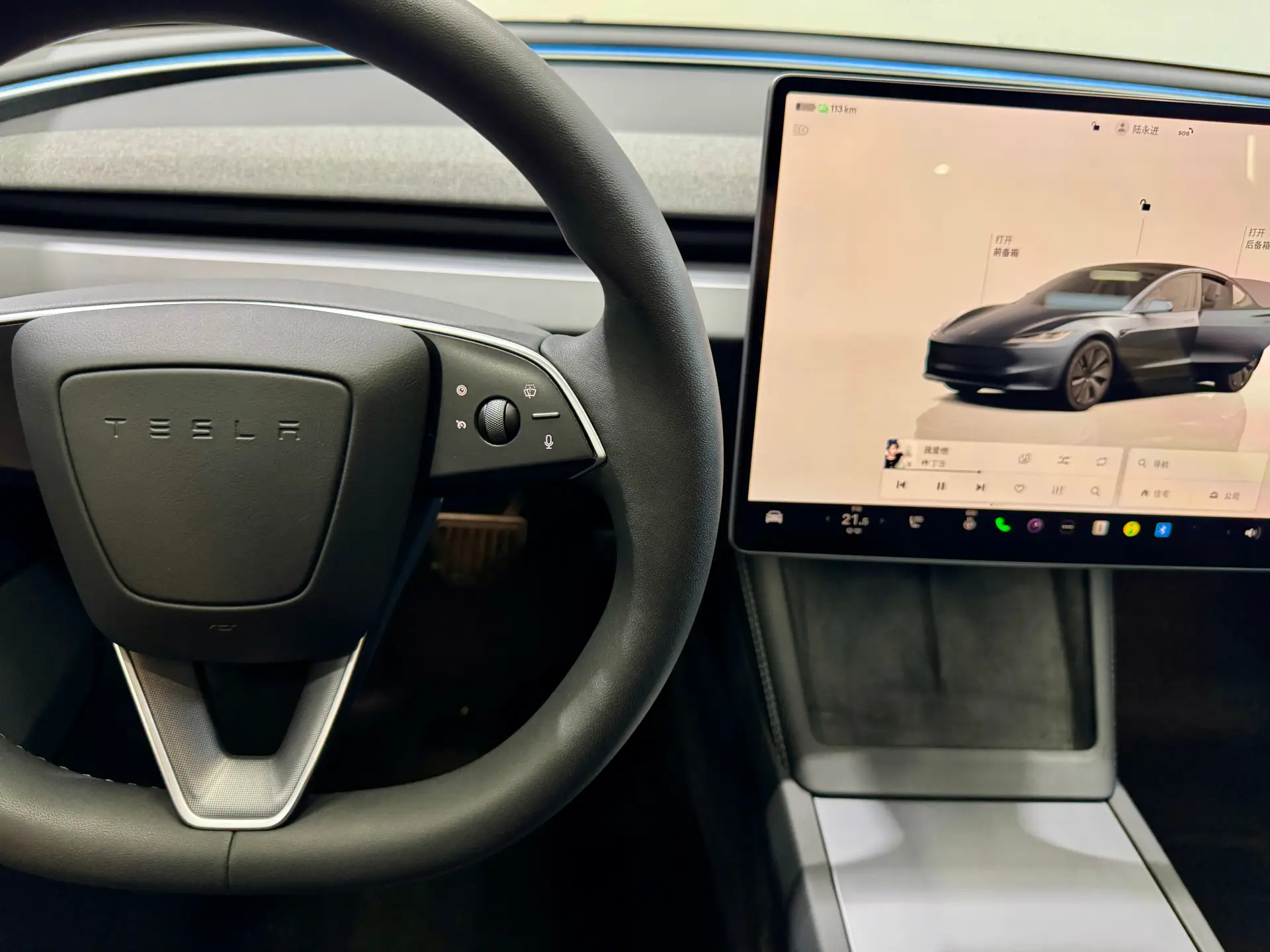 Tesla Model 3, 2024 12