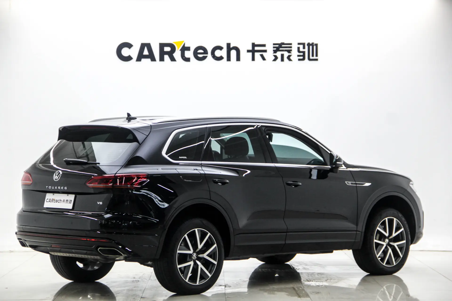 Volkswagen Touareg, 2023 все фото