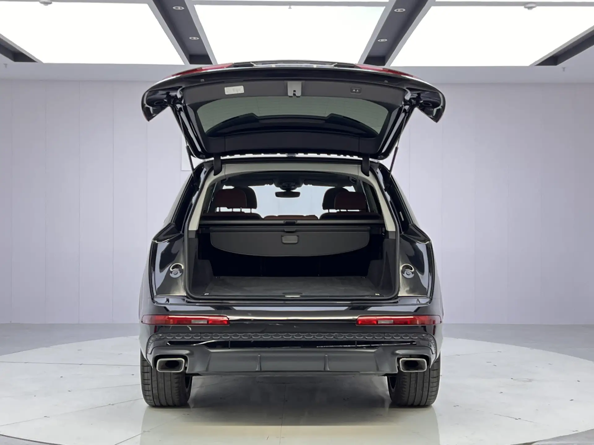 Audi Q7 45 TFSI, 2025 13