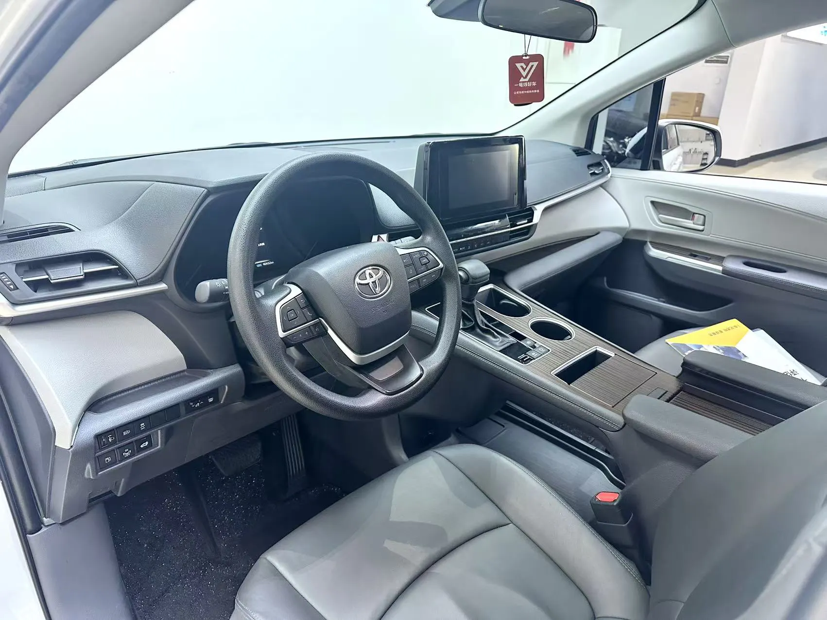 Toyota Sienna, 2024 20