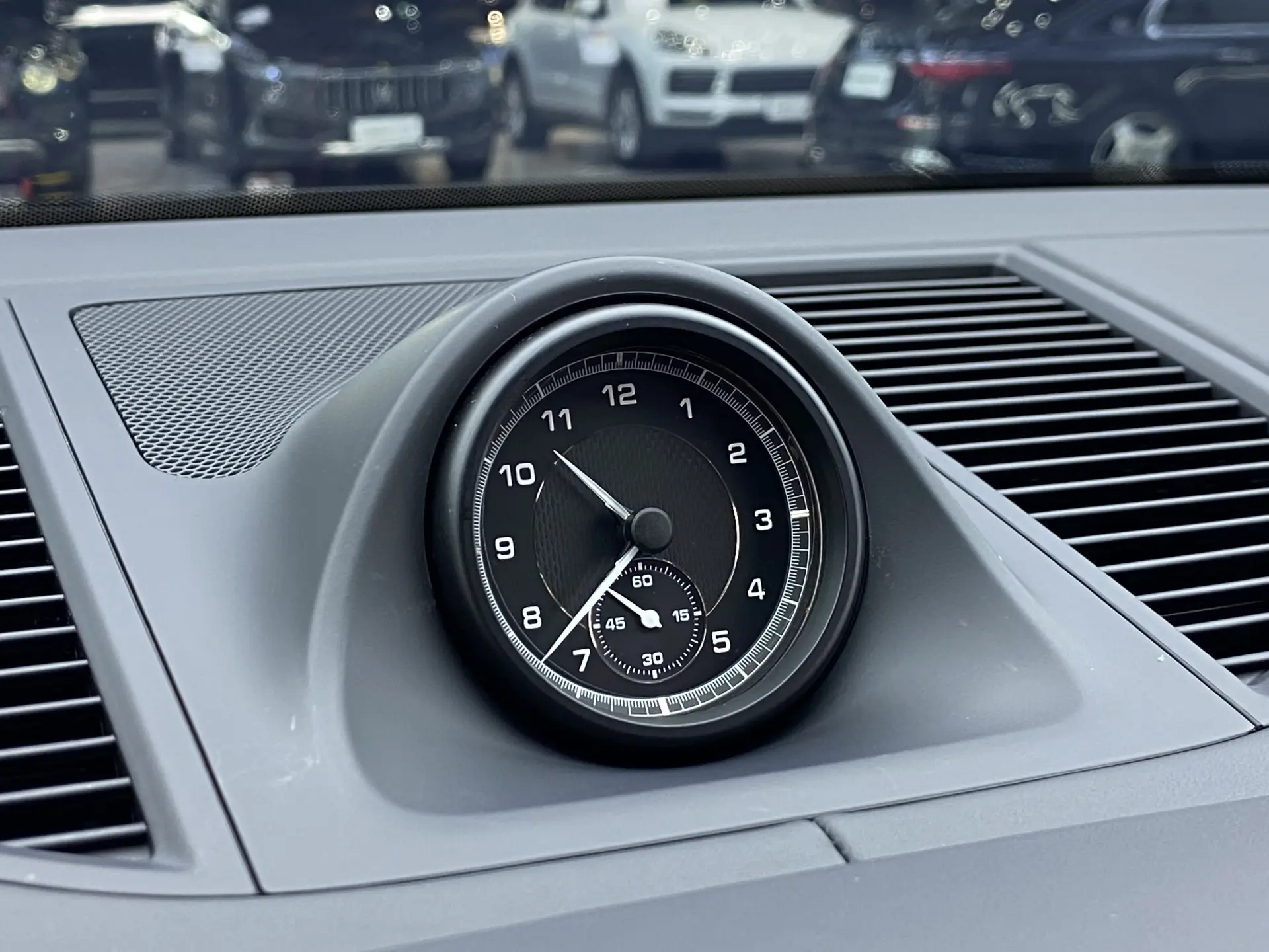 Porsche Macan, 2023 24
