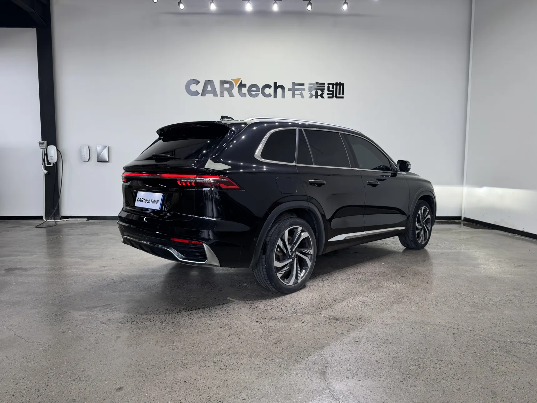 Geely Xingyue L, 2023 все фото