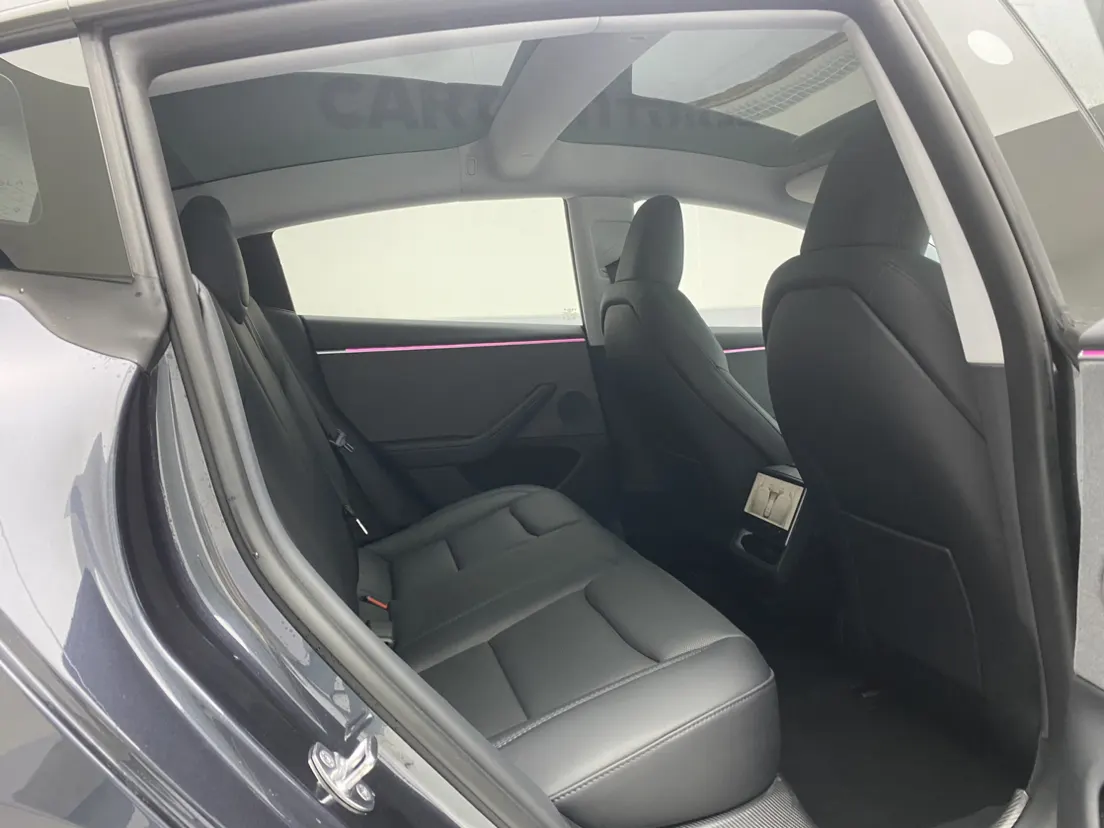 Tesla Model 3, 2024 26