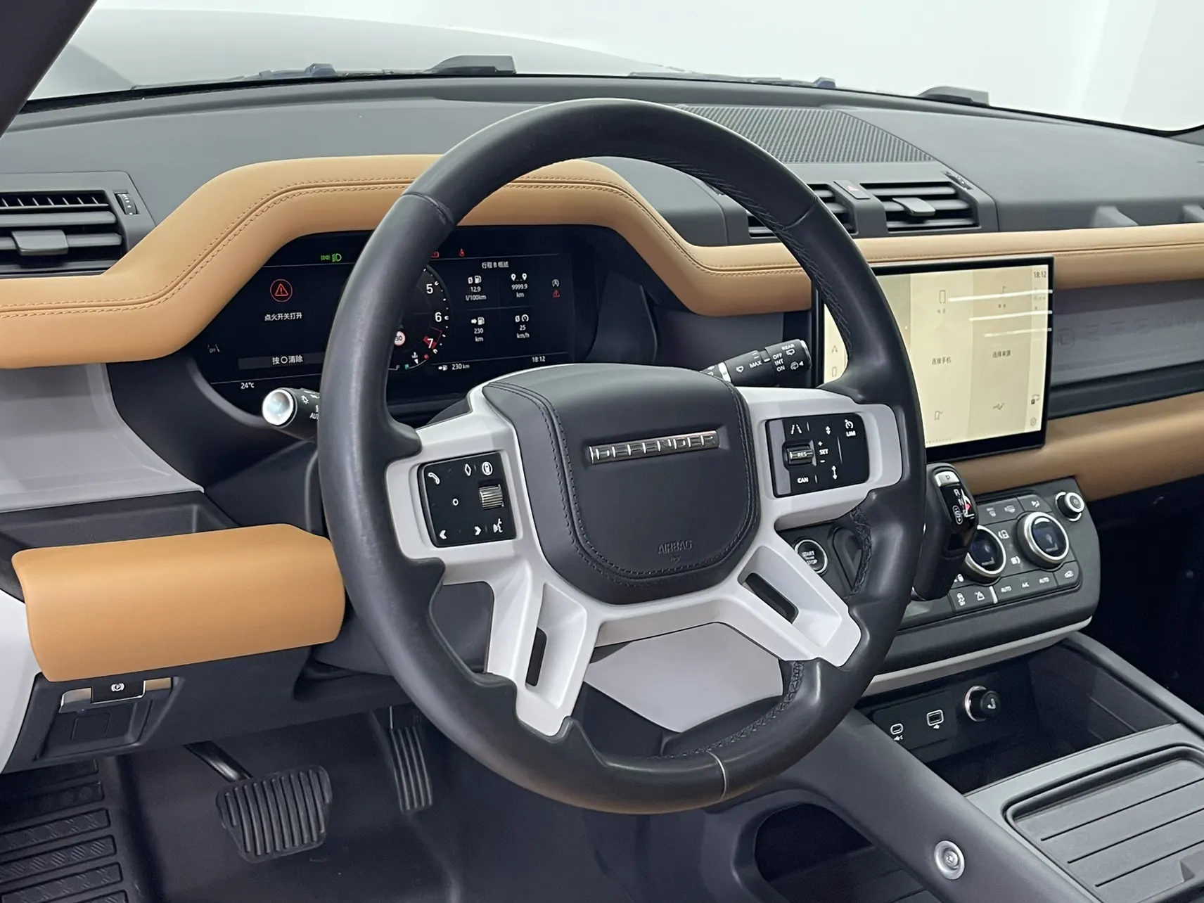 Land Rover Defender, 2024 22