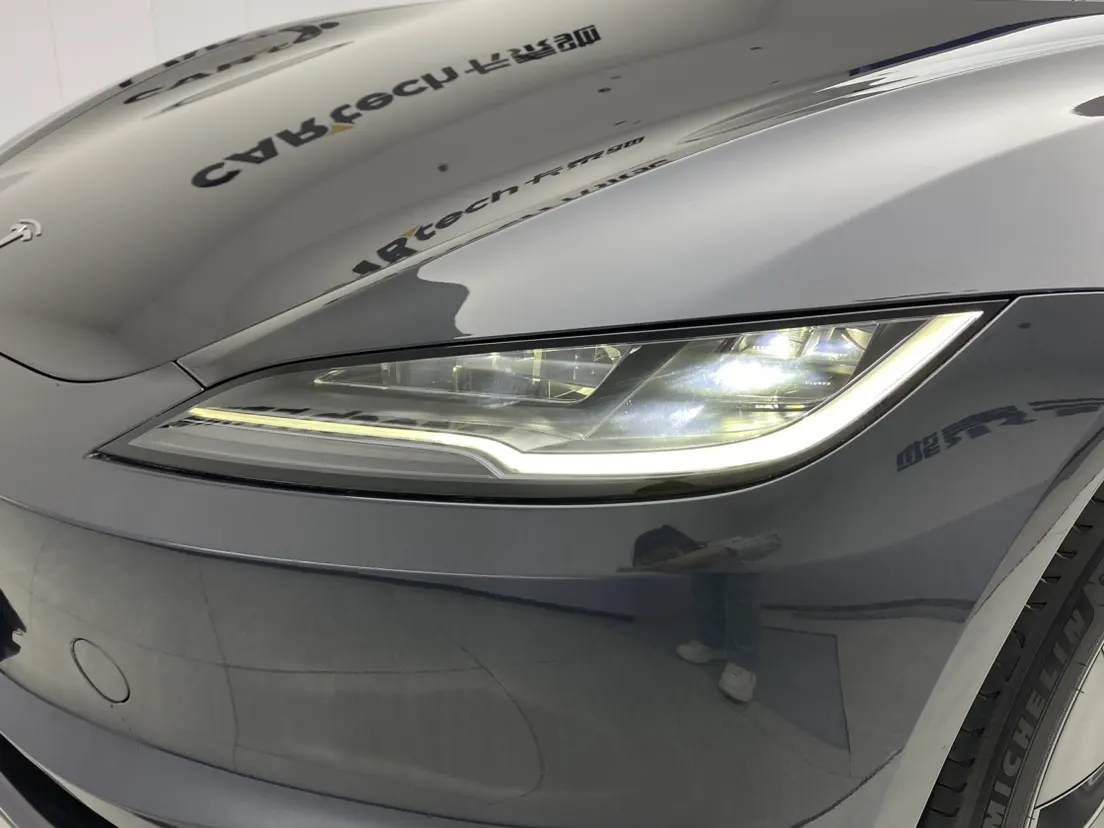 Tesla Model 3, 2024 9