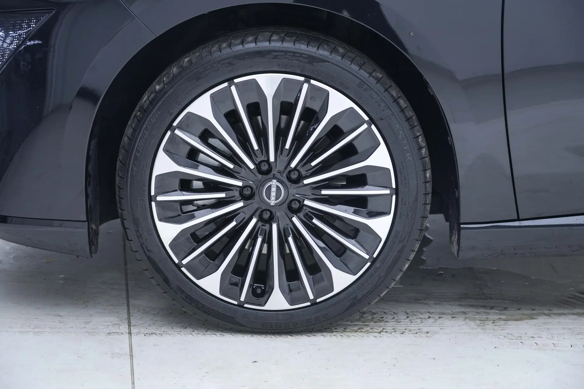Nissan N7, 2025 11