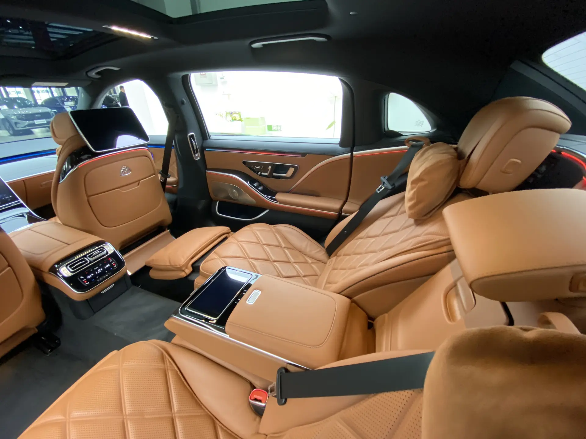Mercedes-Benz S 480 4MATIC, 2021 12