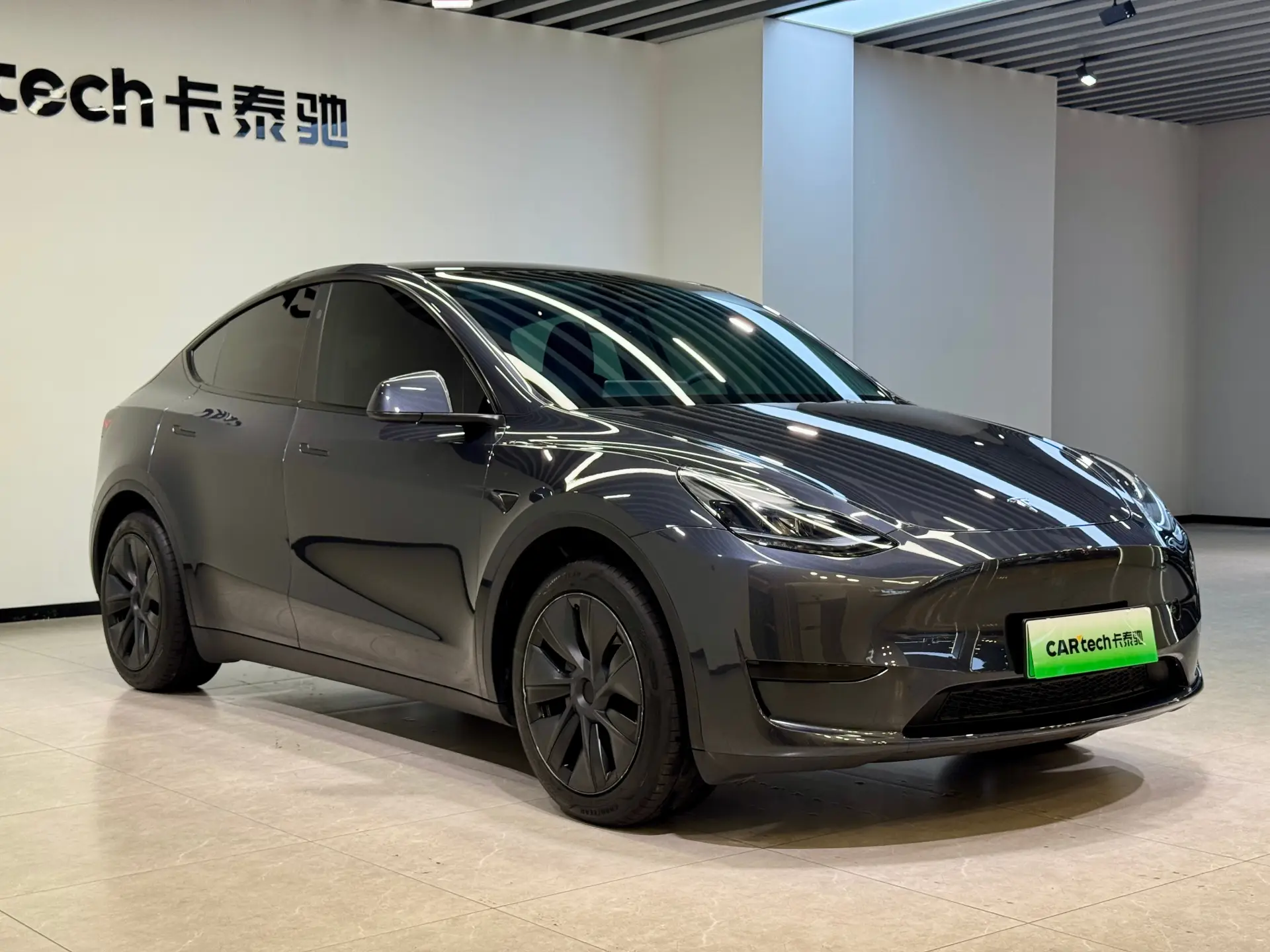 Tesla Model Y, 2025 24