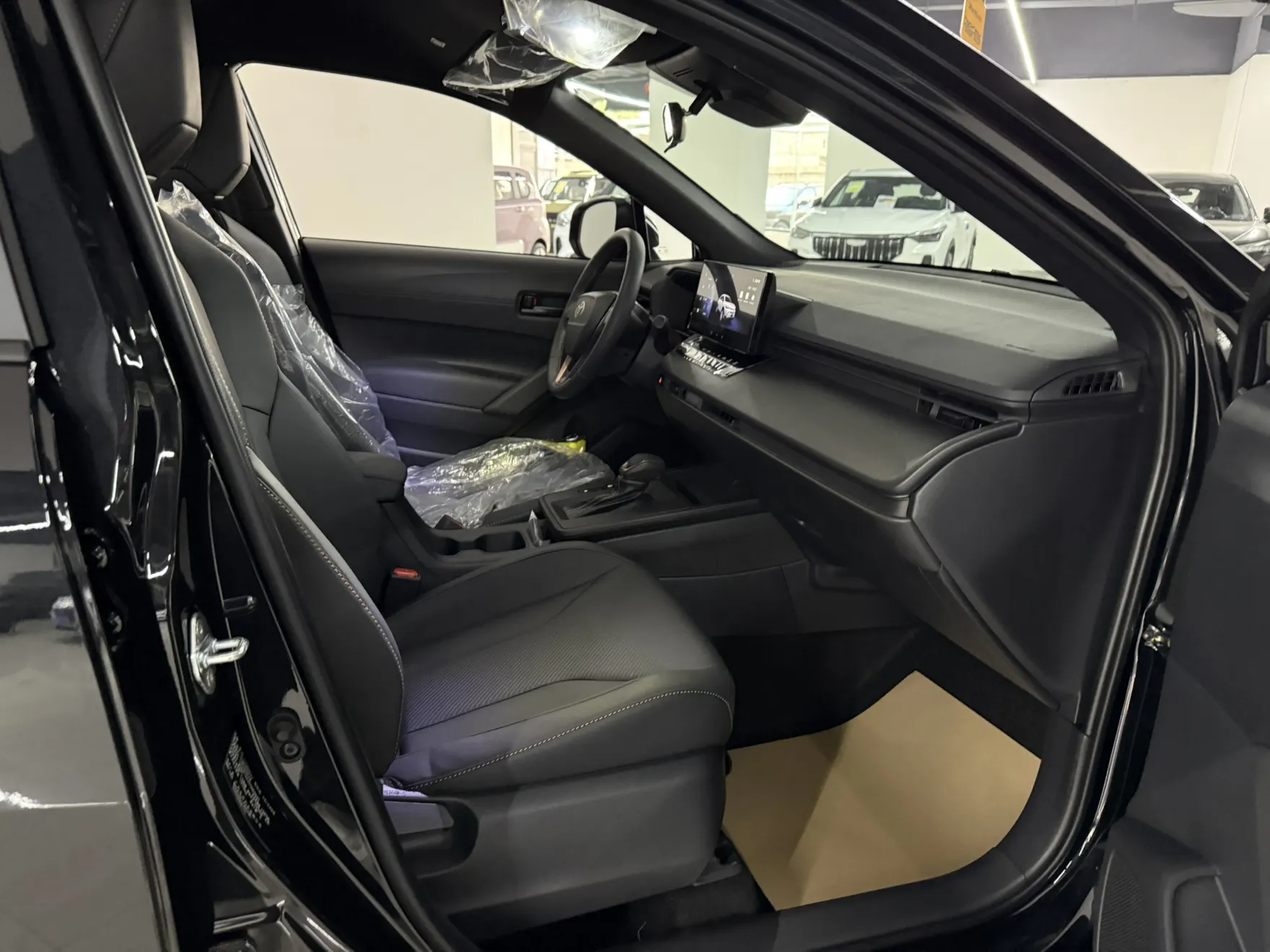 Toyota Frontlander, 2026 12