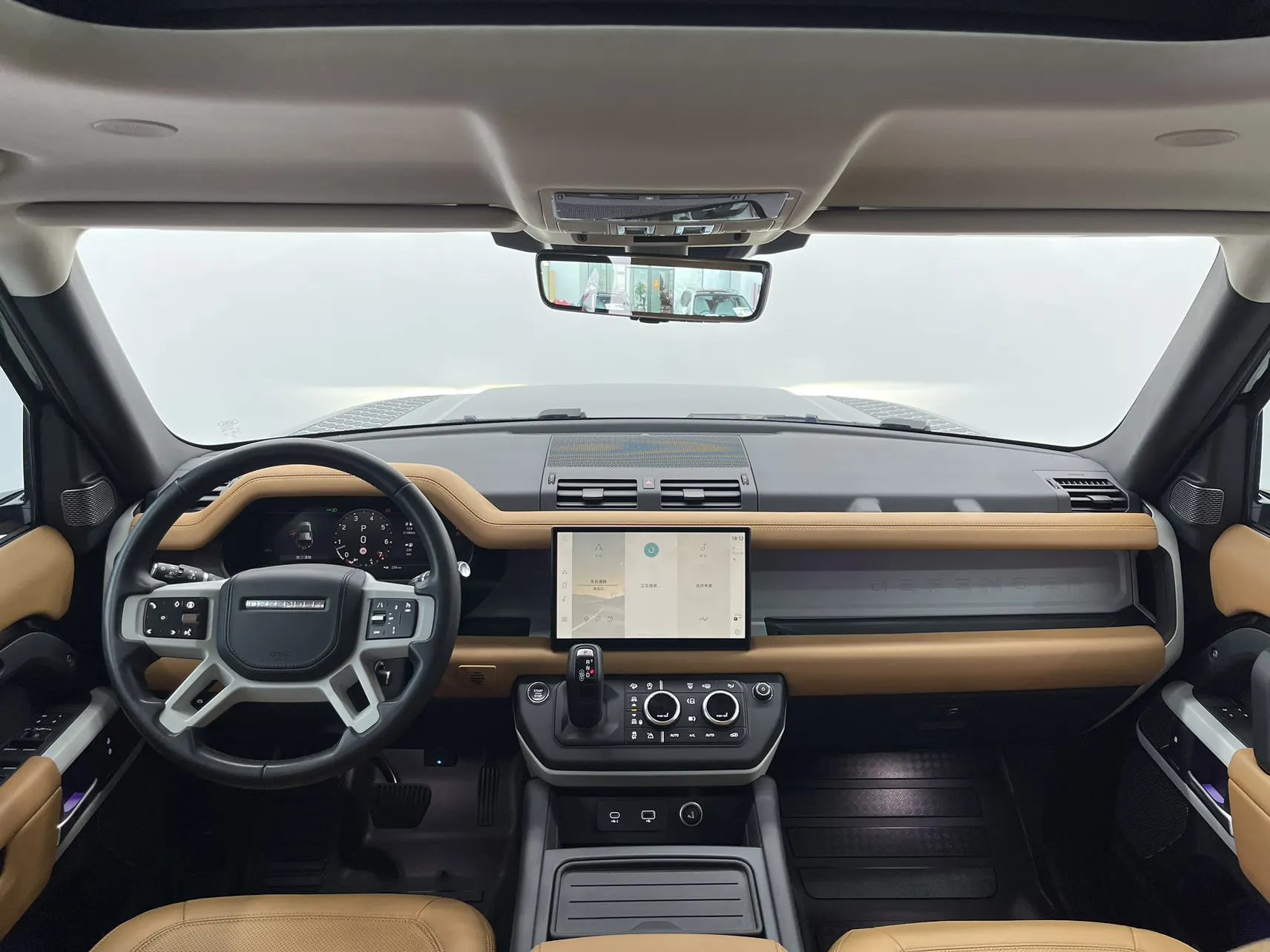 Land Rover Defender, 2024 11