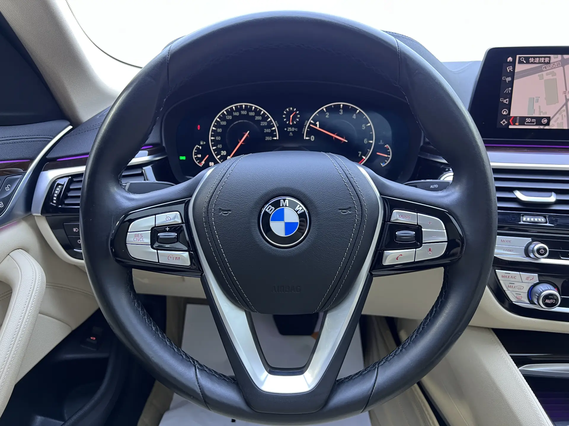 BMW 525Li, 2019 8