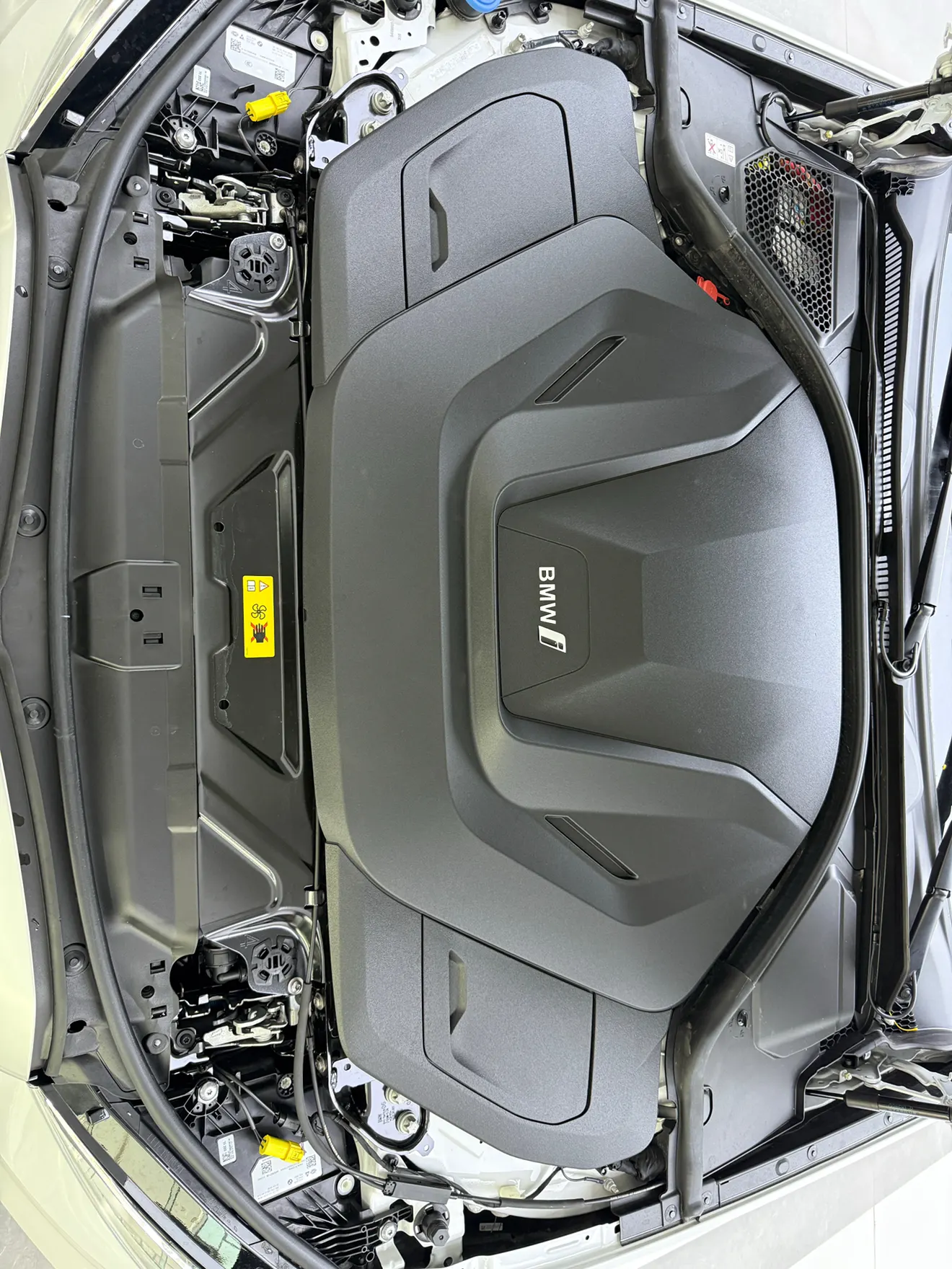BMW i3, 2025 11