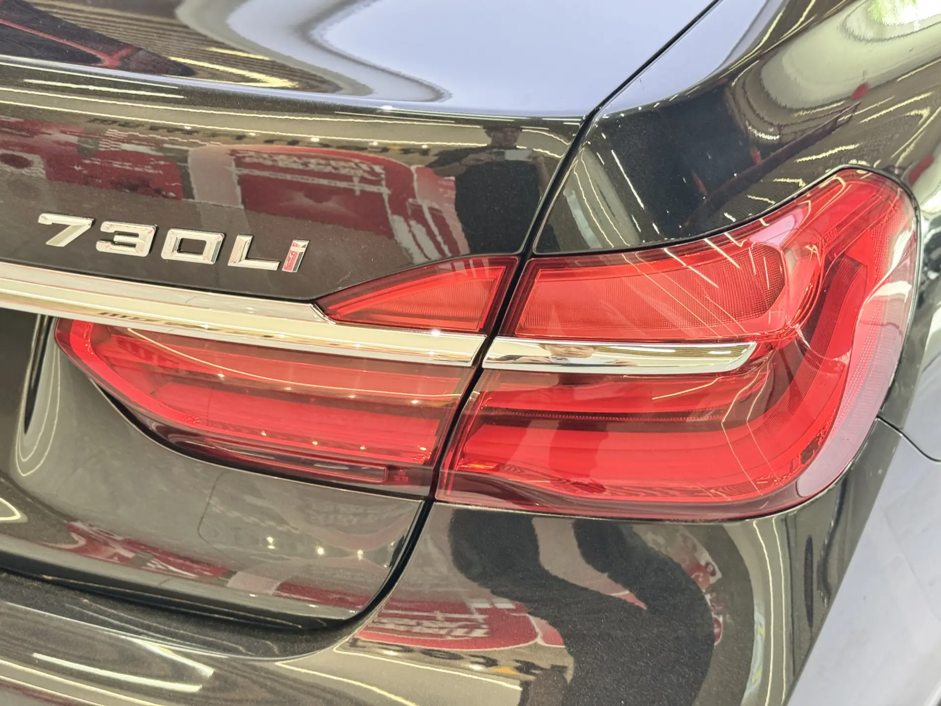 BMW 730Li, 2017 10