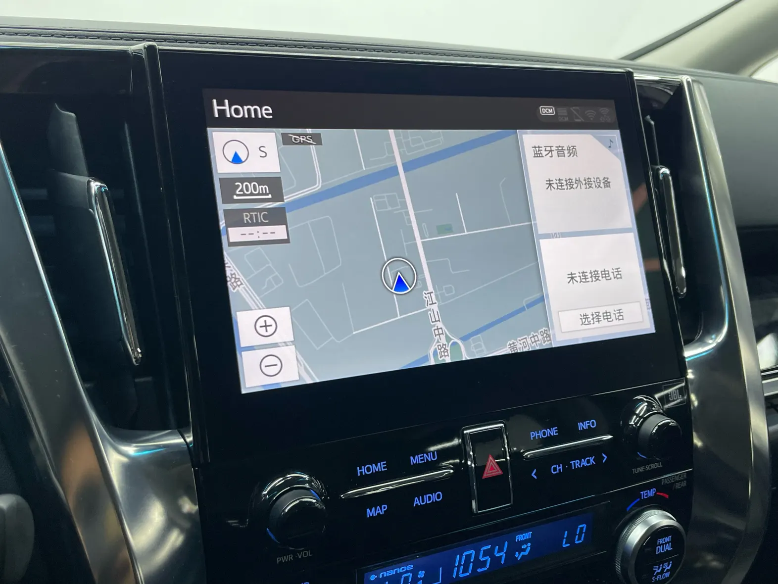 Toyota Vellfire, 2022 25