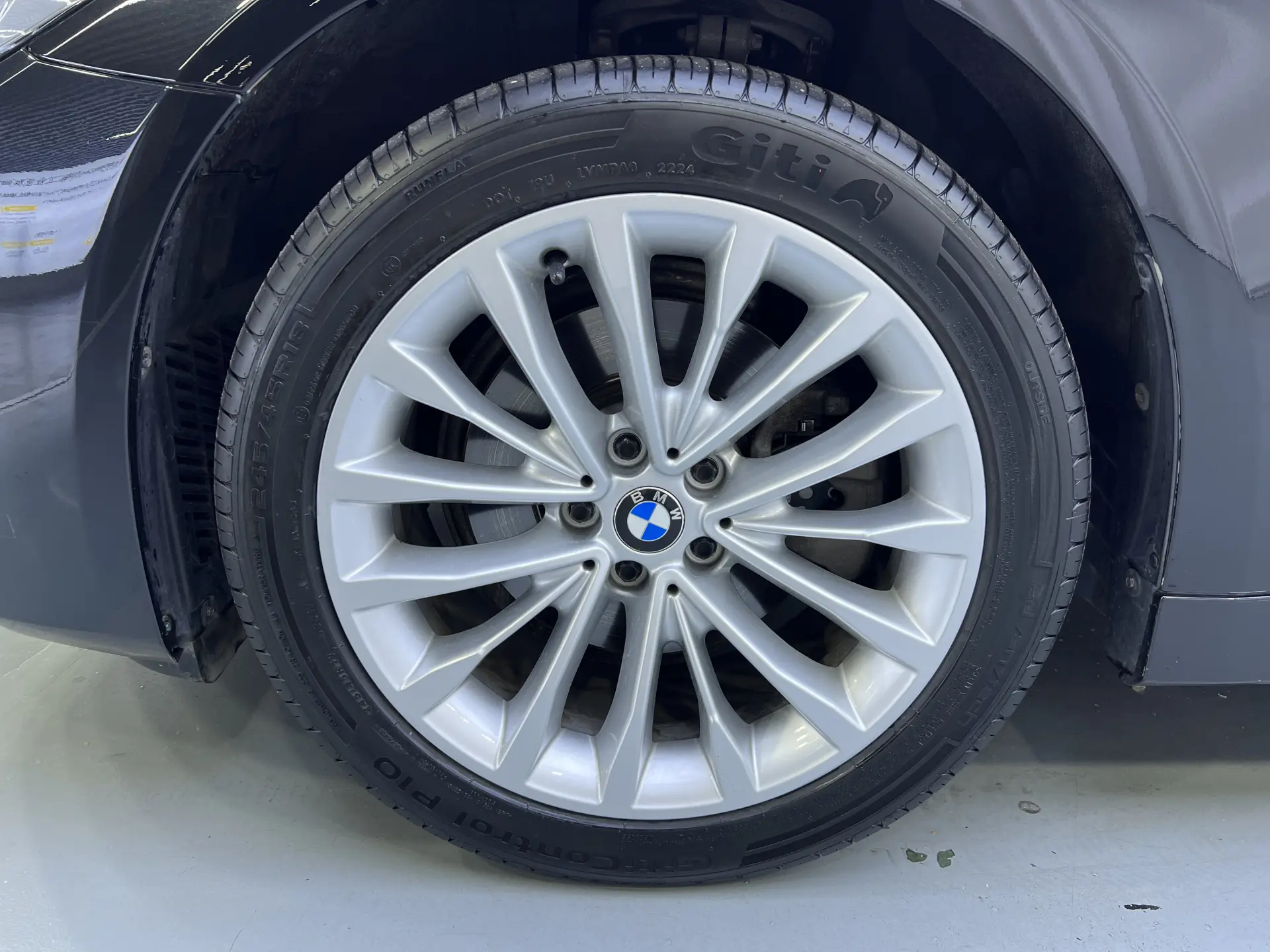 BMW 525Li, 2019 3