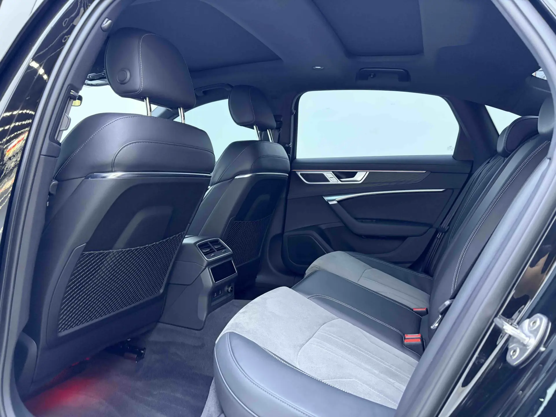 Audi A6L 45 TFSI, 2024 8