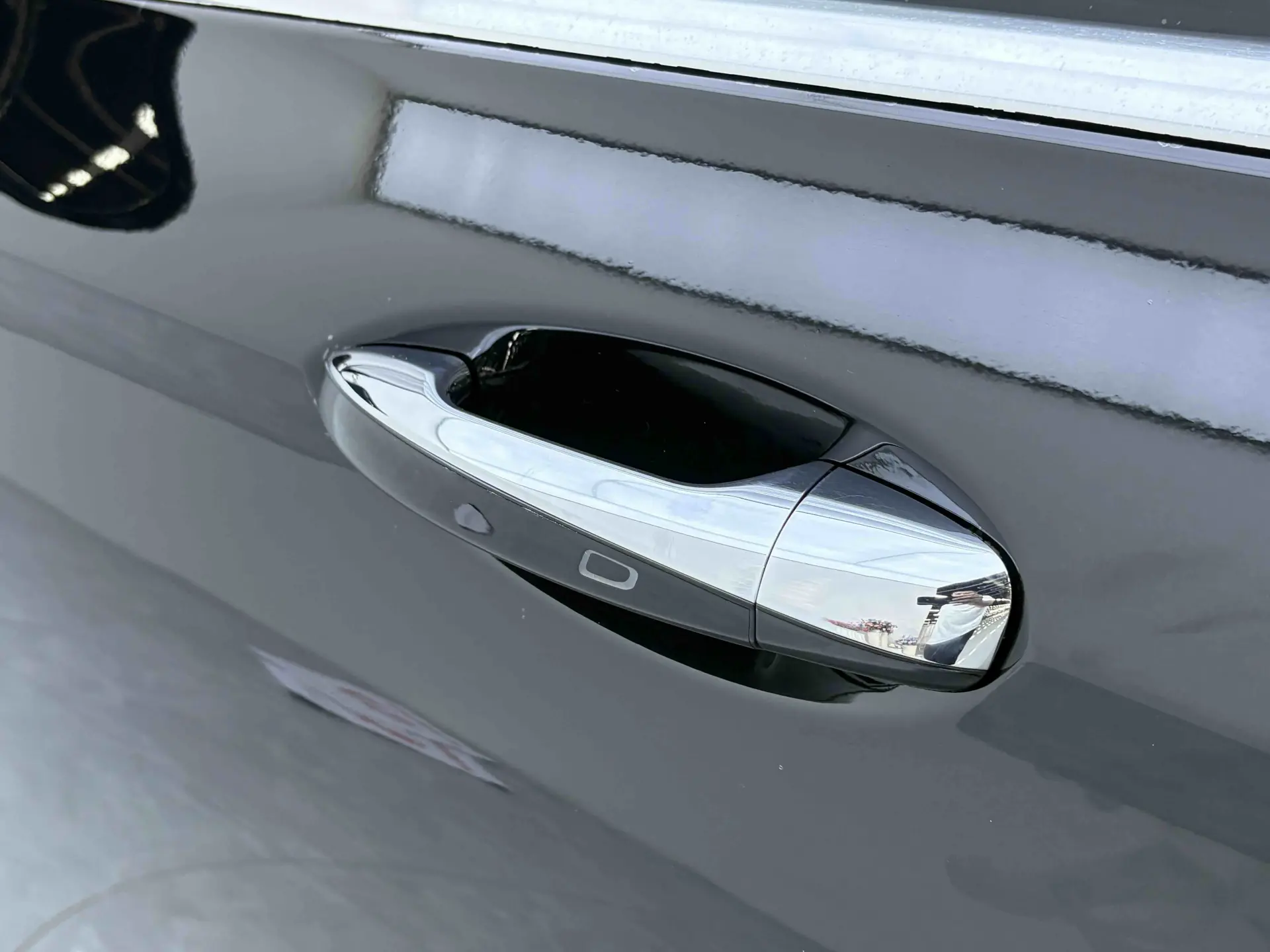 Mercedes-Benz E 300 L, 2023 28