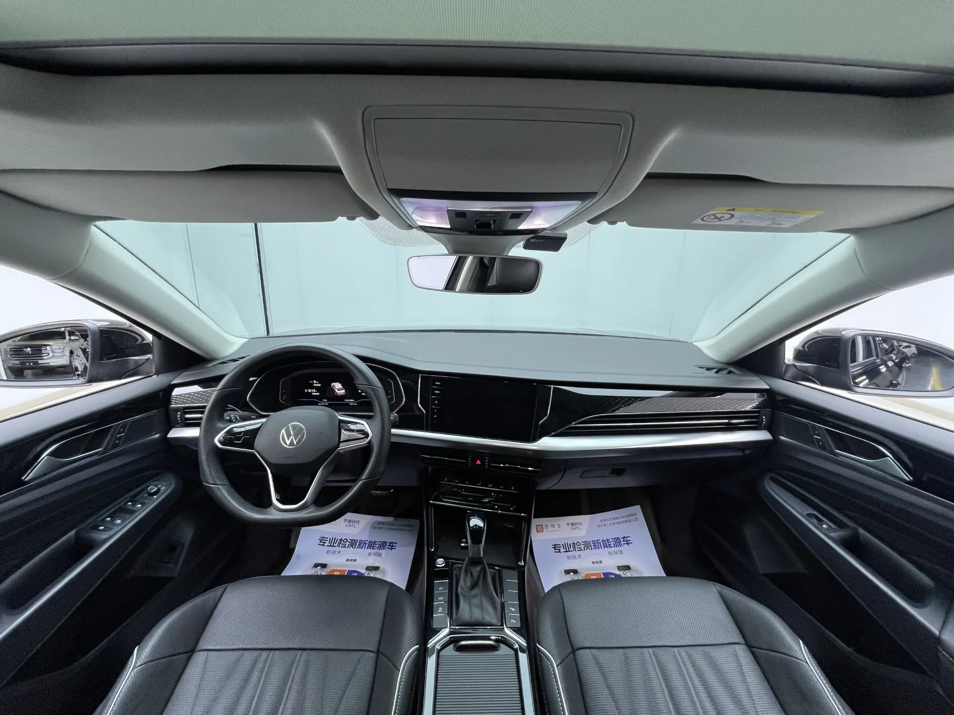 Volkswagen Passat, 2023 9