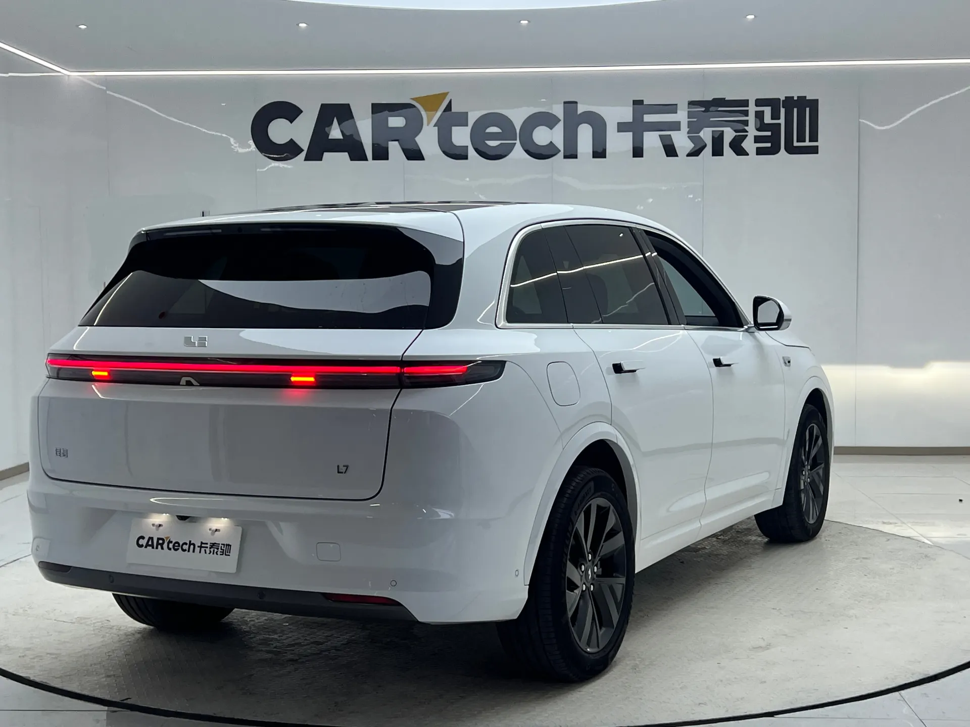 Li Auto L7, 2024 10