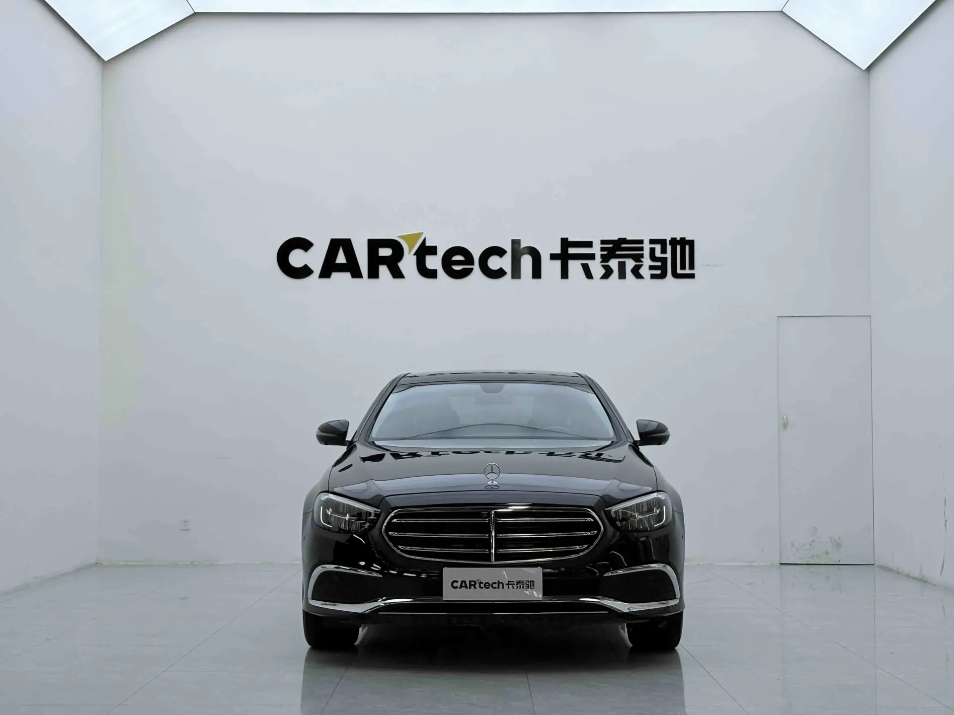 Mercedes-Benz E 300 L, 2023 2