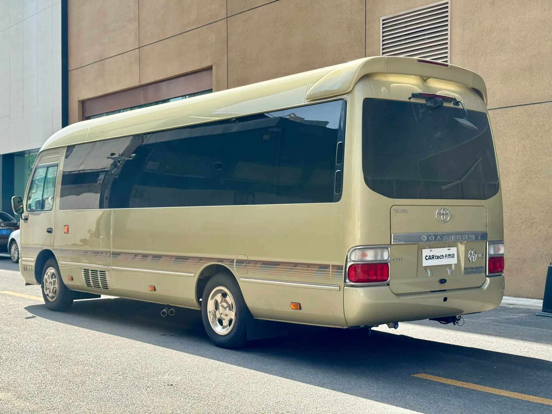Toyota Coaster, 2024 27
