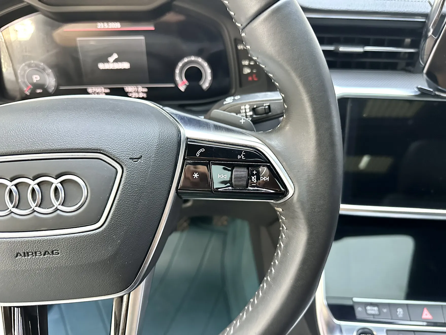 Audi A6L 45 TFSI, 2021 17