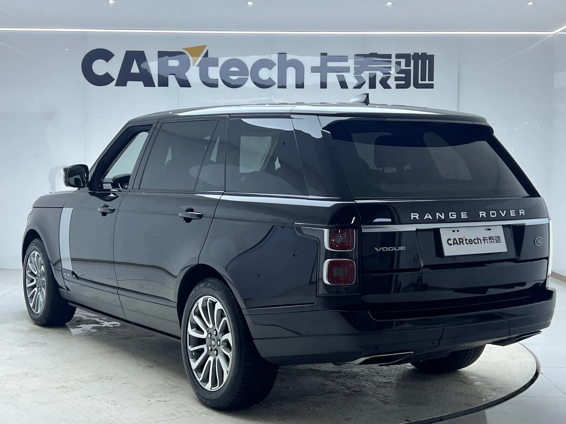 Land Rover Range Rover, 2022 16