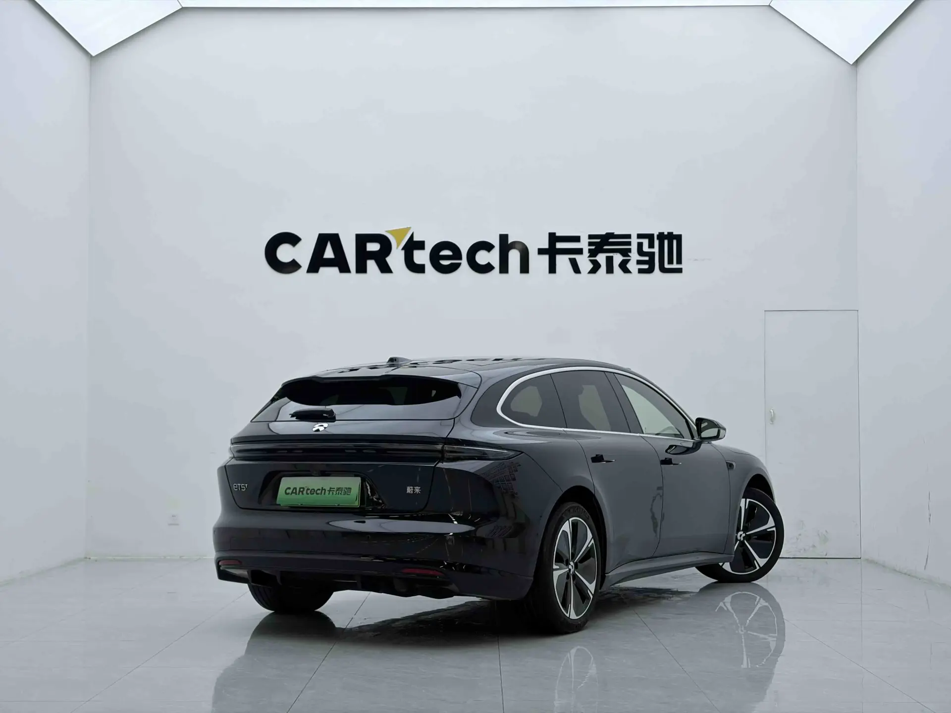 NIO ET5, 2025 4
