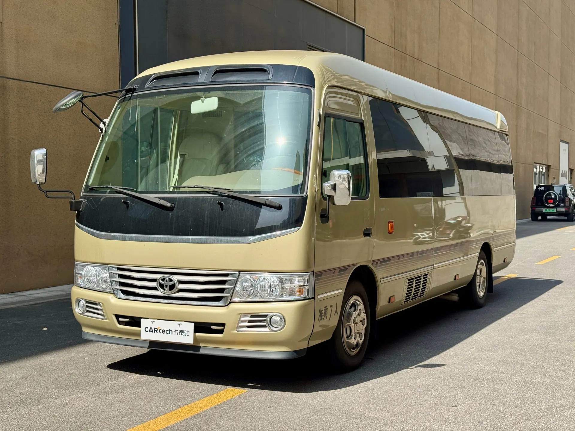 Toyota Coaster, 2024 22