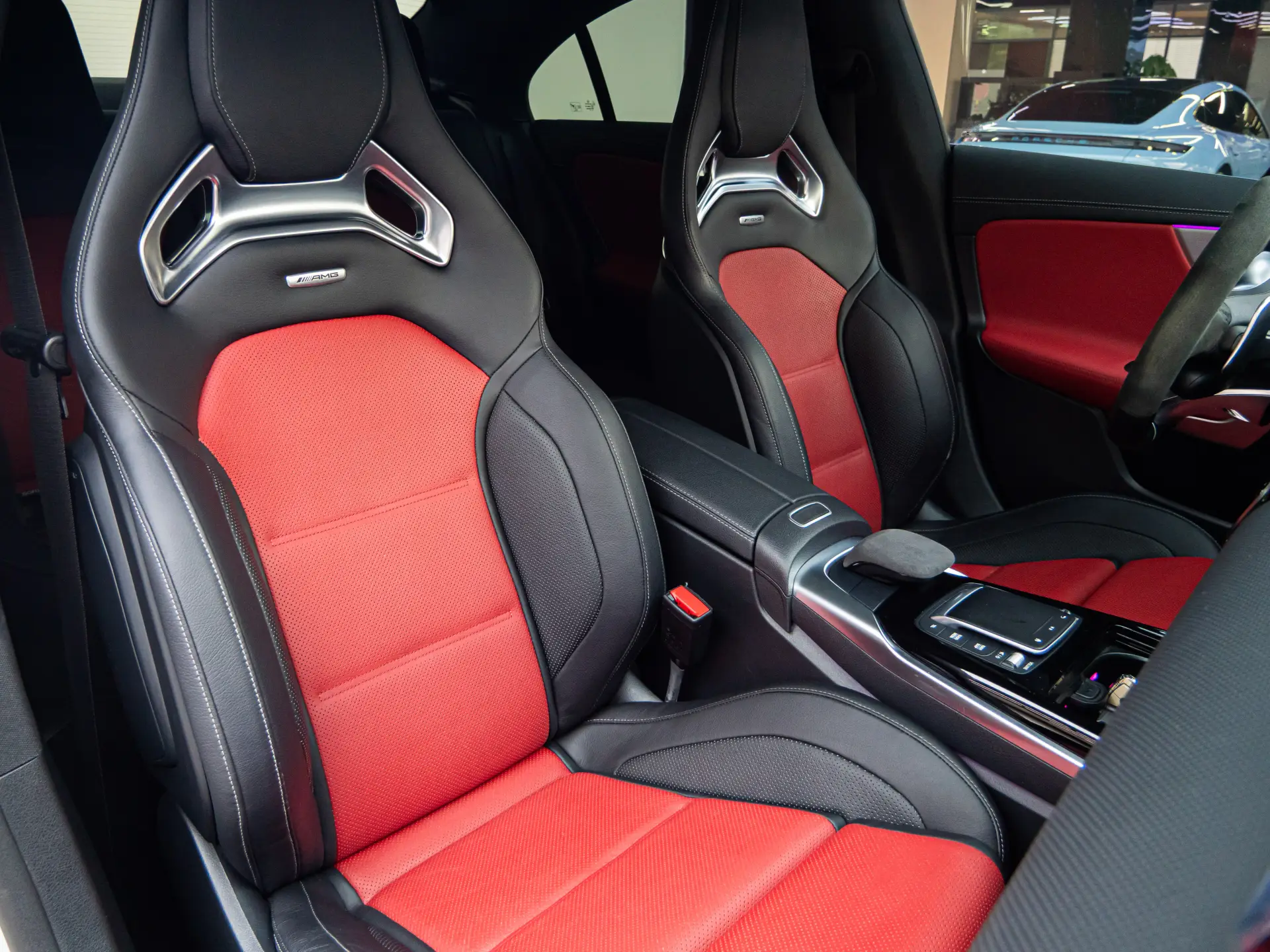 Mercedes-Benz CLA 45 4MATIC, 2021 25