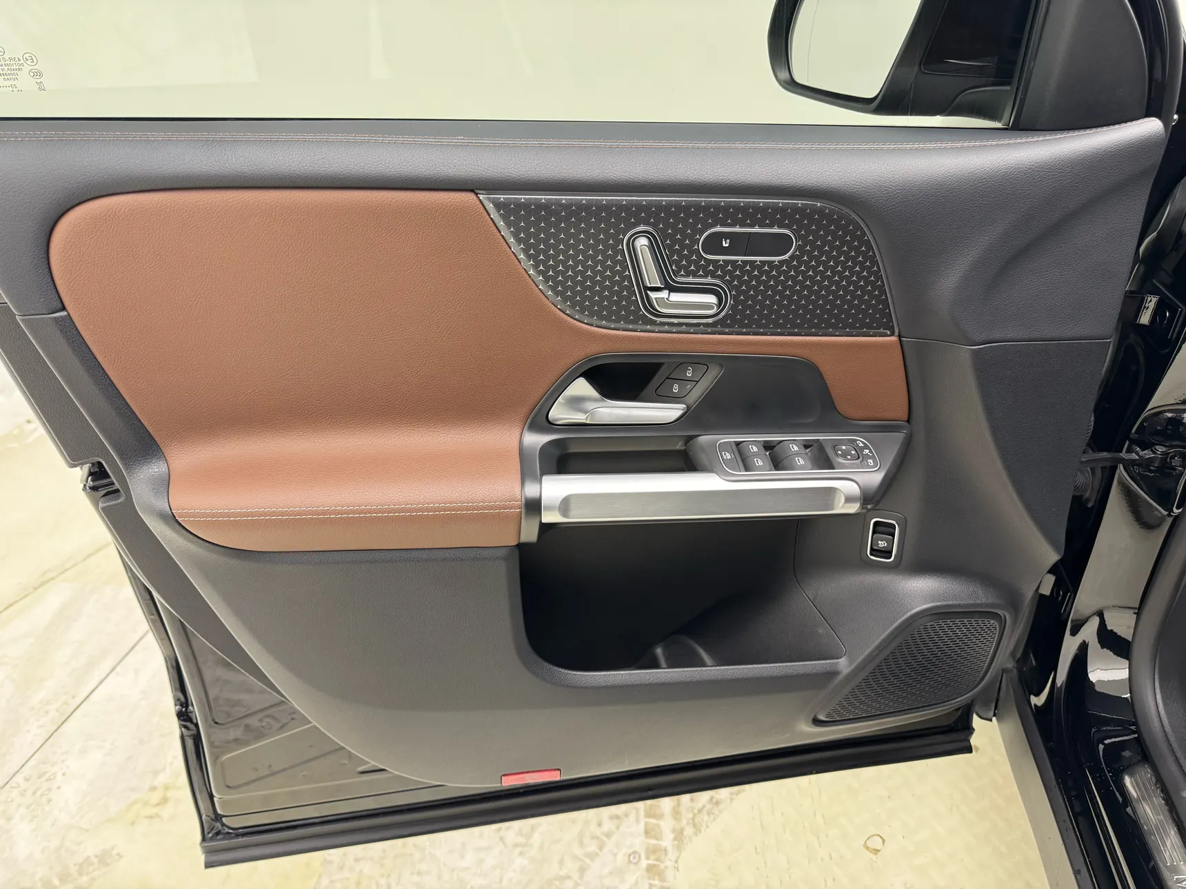 Mercedes-Benz GLB, 2023 14