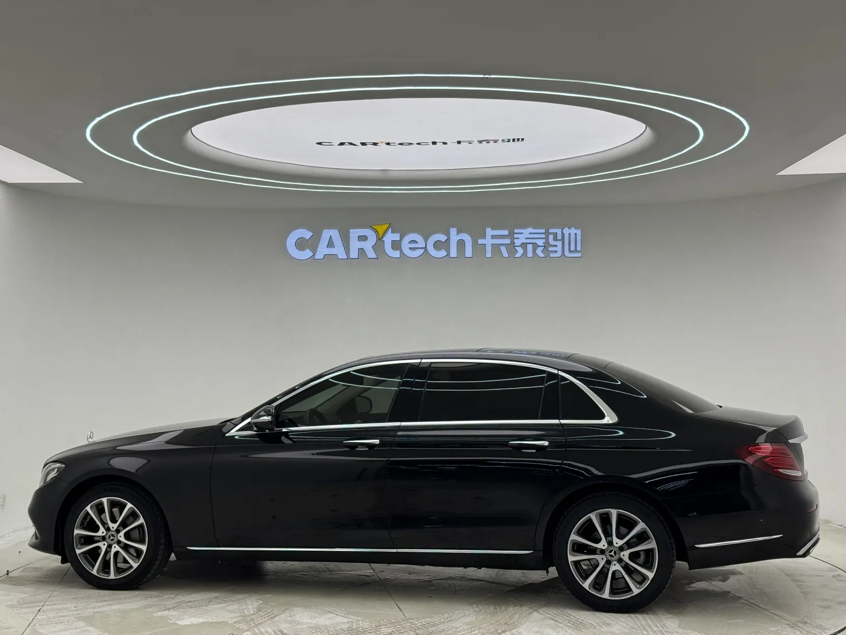 Mercedes-Benz E 300 L, 2019 8