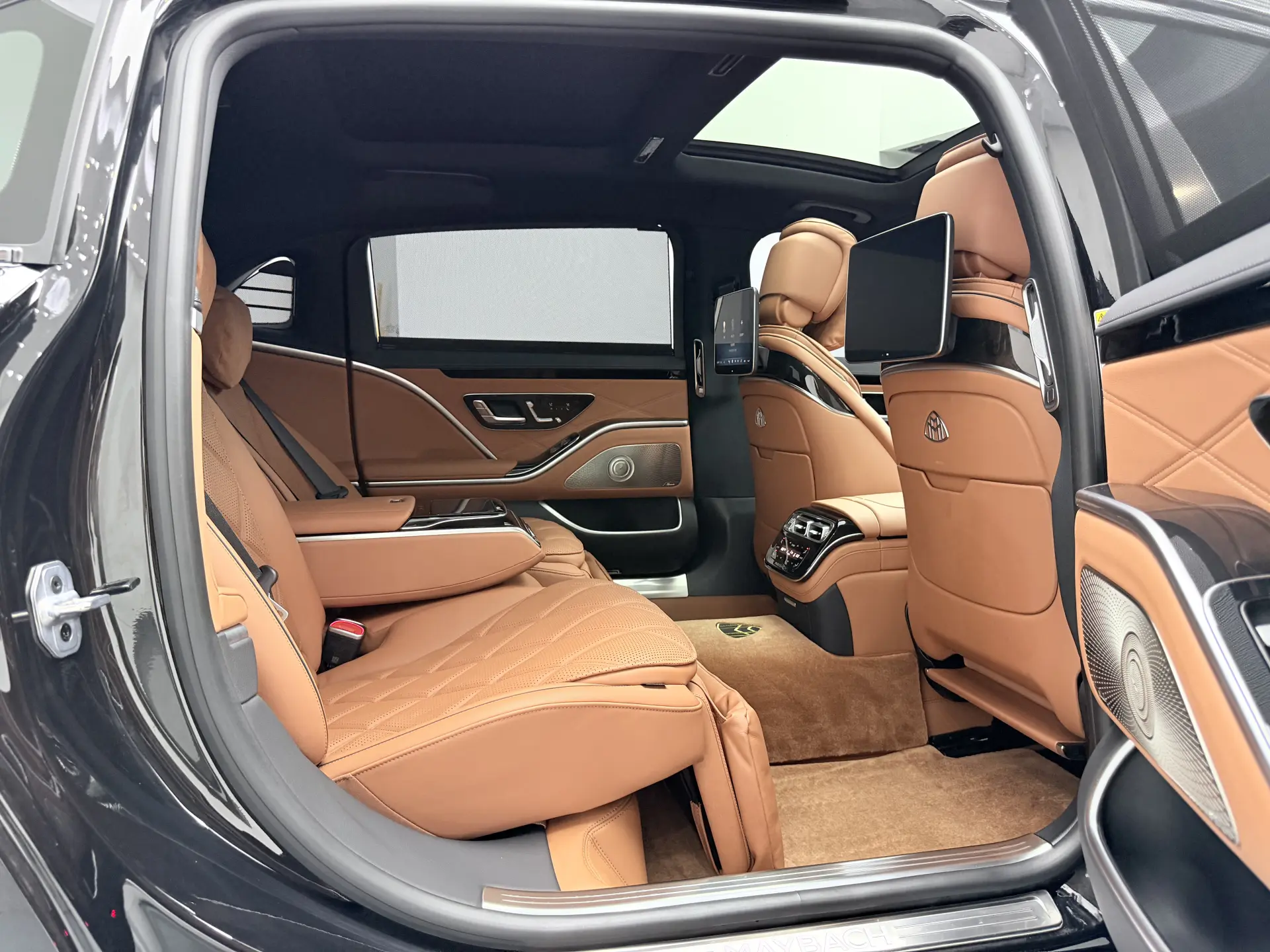 Mercedes-Benz S 480 4MATIC, 2025 40