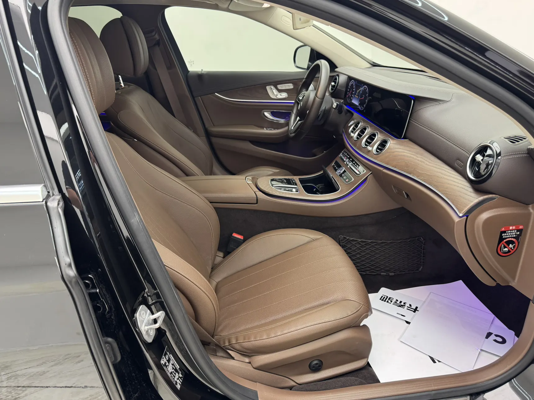 Mercedes-Benz E 300 L, 2019 15