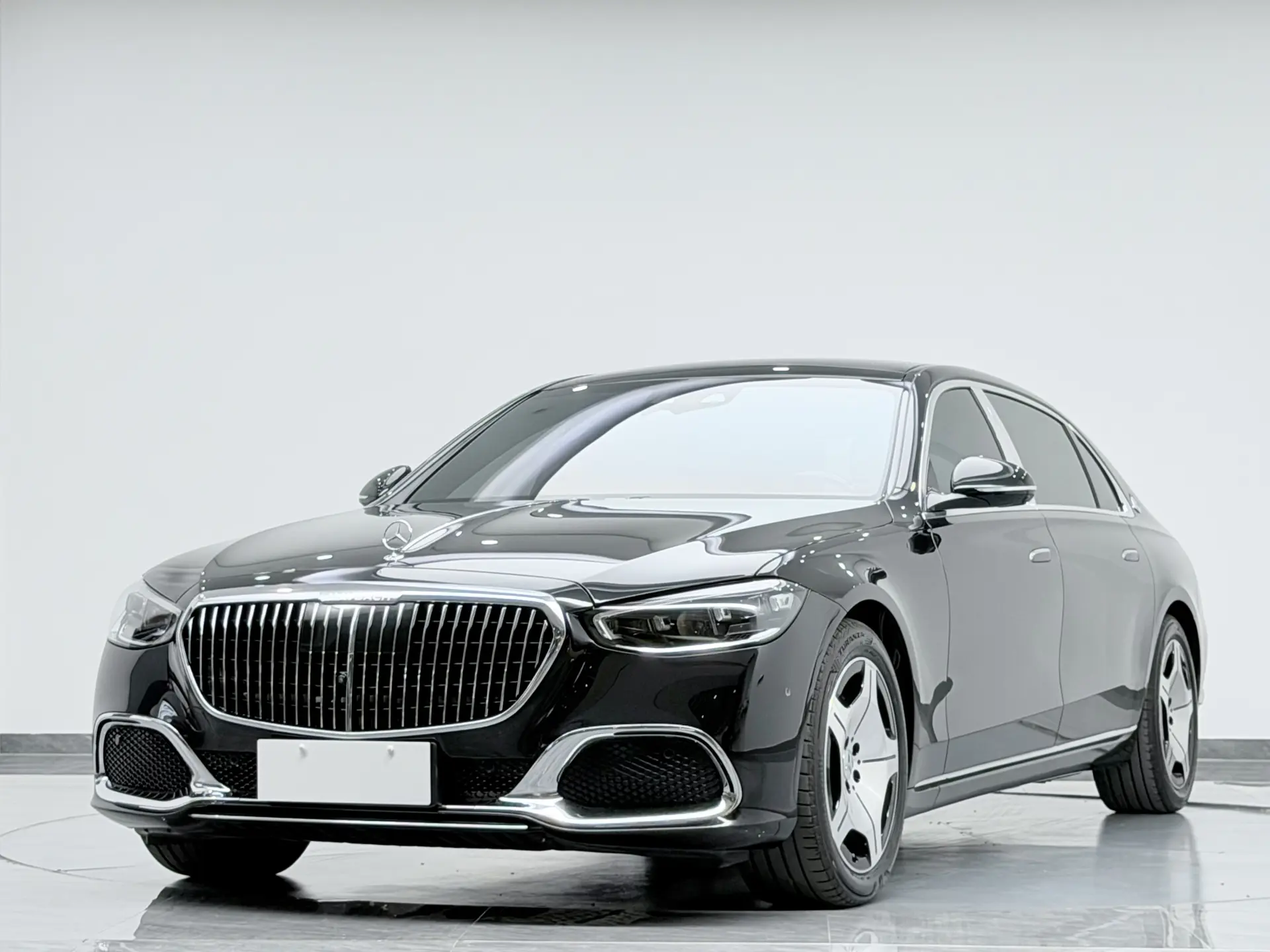 Mercedes-Benz S 480 4MATIC, 2025 12