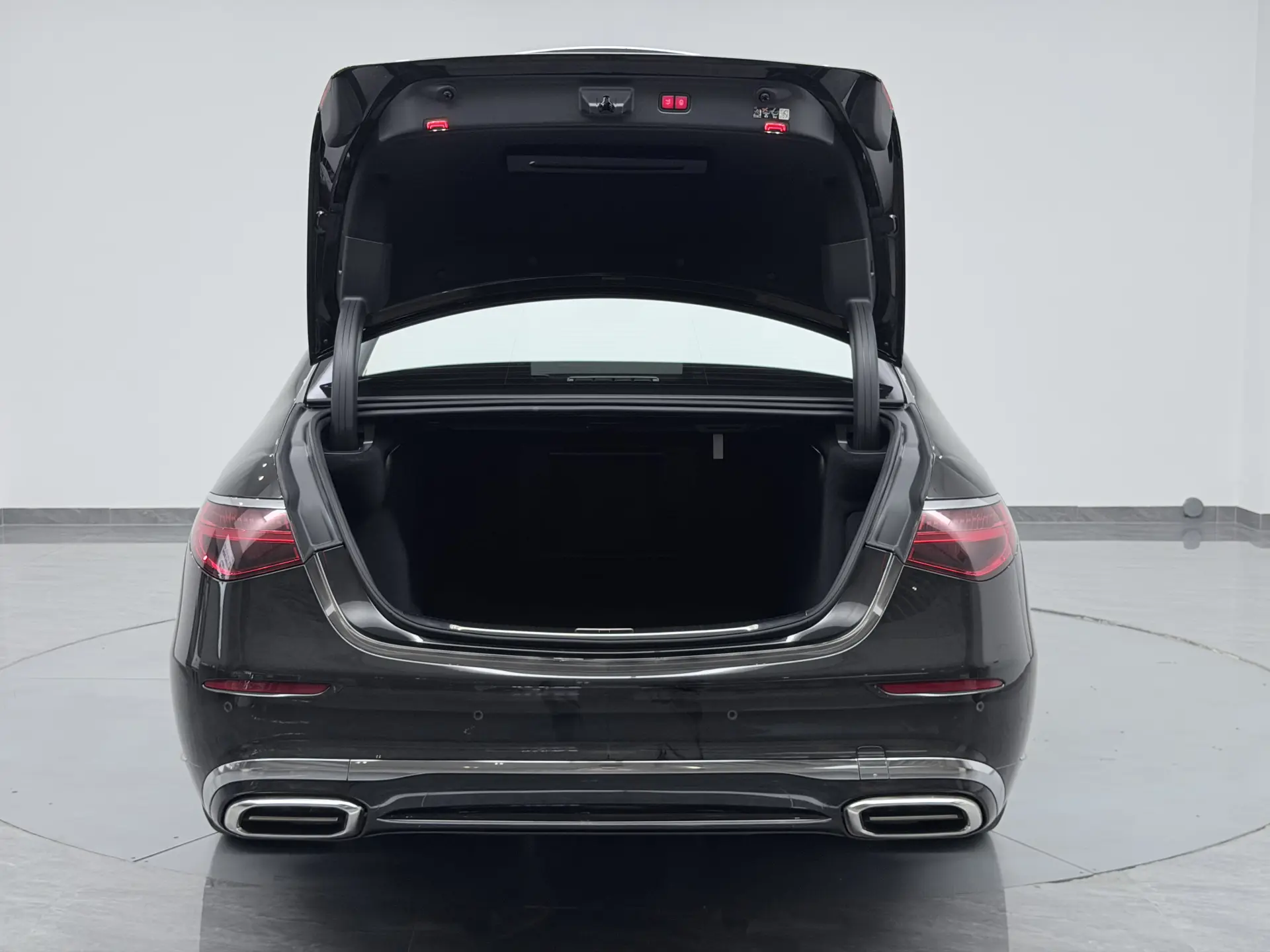 Mercedes-Benz S 480 4MATIC, 2025 35